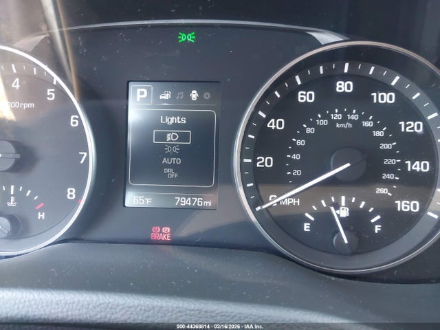 5NPD84LF0JH332624 Hyundai ELANTRA SEL