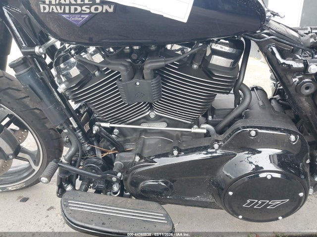 1HD1KB720SB642144 Harley-Davidson FLHX