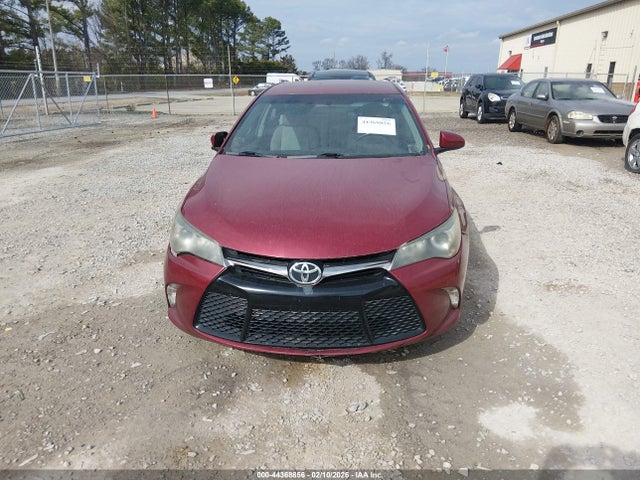 4T1BF1FK4HU661584 Toyota CAMRY SE