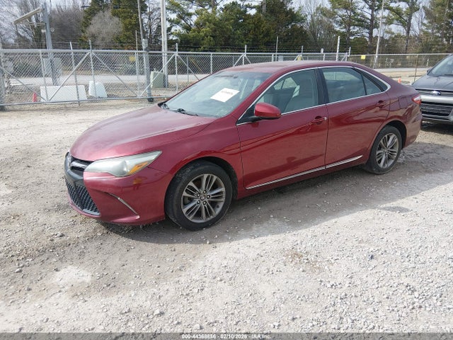 4T1BF1FK4HU661584 Toyota CAMRY SE