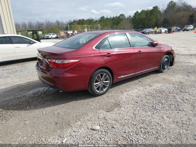 4T1BF1FK4HU661584 Toyota CAMRY SE