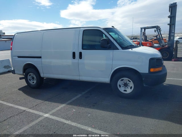 1GCWGAF18H1179650 Chevrolet Express 2500 Work Van