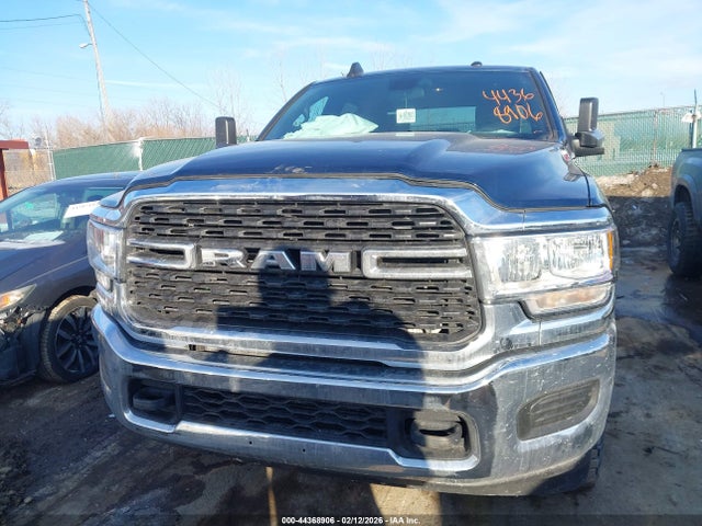 2022 Ram 2500 მანქანა იყიდება აუქციონზე, vin: 3C6UR5DL6NG120839, აუქციონის ნომერი: 44368906