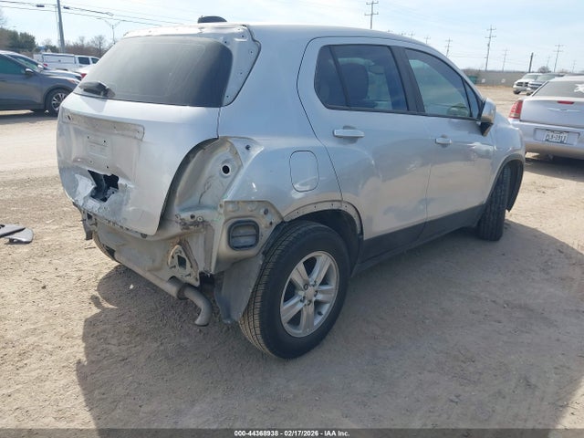 Chevrolet Trax Fwd Ls 2020 3GNCJKSB2LL113628 Image 4