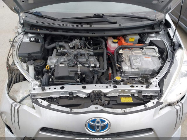 2013 TOYOTA PRIUS C JTDKDTB35D1039690 Photo 9