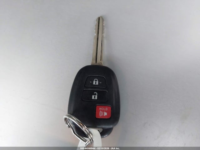 2013 TOYOTA PRIUS C JTDKDTB35D1039690 Photo 10