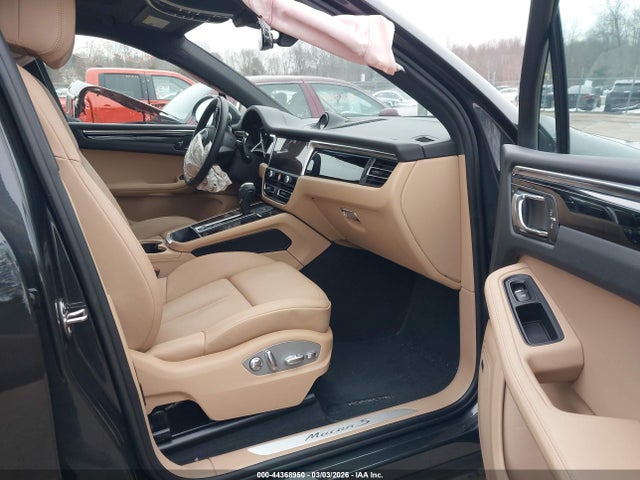 2025 PORSCHE MACAN WP1AG2A5XSLB42068 Photo 4