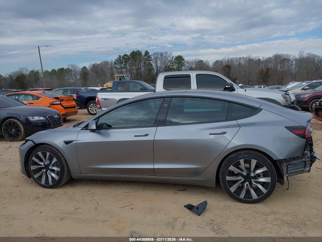 2025 Tesla Model 3 Long Range All-wheel Drive მანქანა იყიდება აუქციონზე, vin: 5YJ3E1EB1SF997402, აუქციონის ნომერი: 44368959