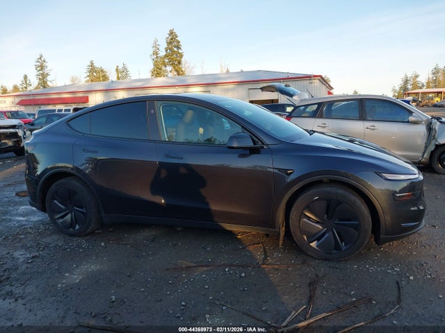Продаж на аукціоні авто 2026 Tesla Model Y Long Range Launch Series/premium All-wheel Drive, vin: 7SAYGDEE3TF554328, номер лоту: 44368973