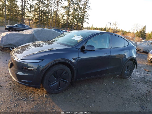 Продаж на аукціоні авто 2026 Tesla Model Y Long Range Launch Series/premium All-wheel Drive, vin: 7SAYGDEE3TF554328, номер лоту: 44368973