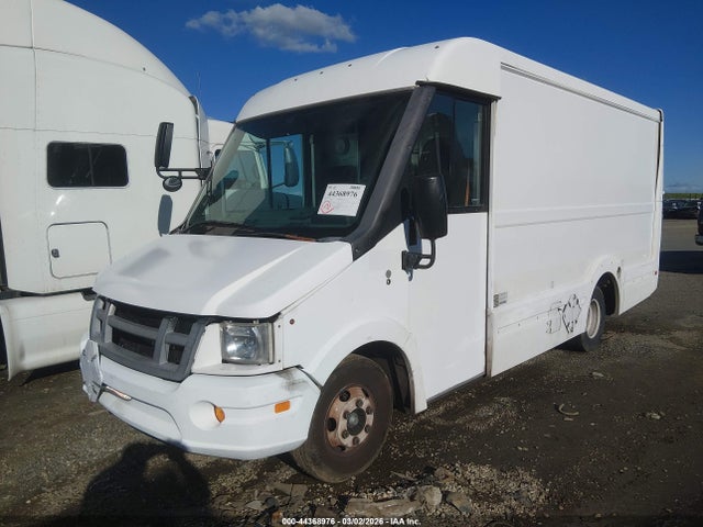 JALB4T177E7W00215 Isuzu Commercial Van