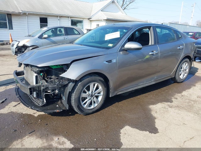 Продаж на аукціоні авто 2018 Kia Optima Lx, vin: 5XXGT4L39JG218392, номер лоту: 44368981