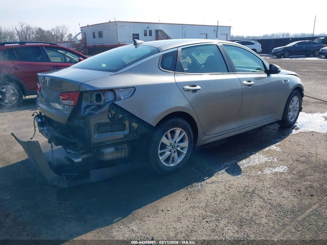 Продаж на аукціоні авто 2018 Kia Optima Lx, vin: 5XXGT4L39JG218392, номер лоту: 44368981