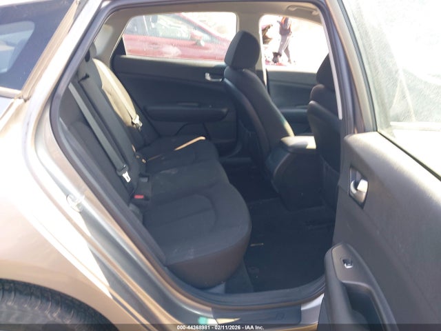 Продаж на аукціоні авто 2018 Kia Optima Lx, vin: 5XXGT4L39JG218392, номер лоту: 44368981