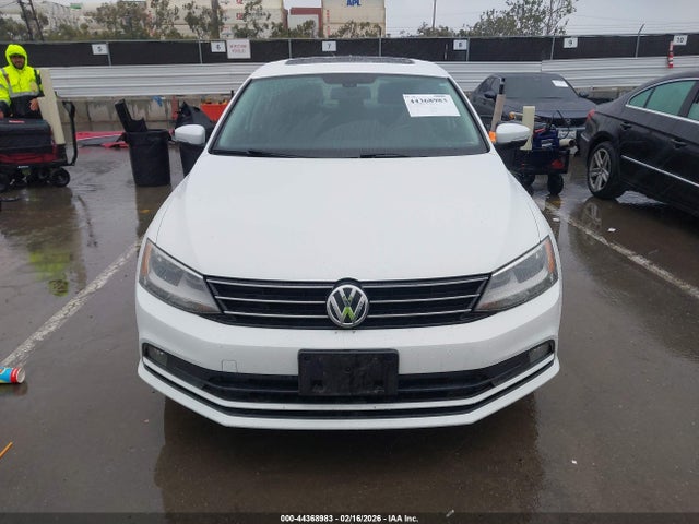 3VWL17AJ0GM220558 Volkswagen Jetta 1.8t Sel