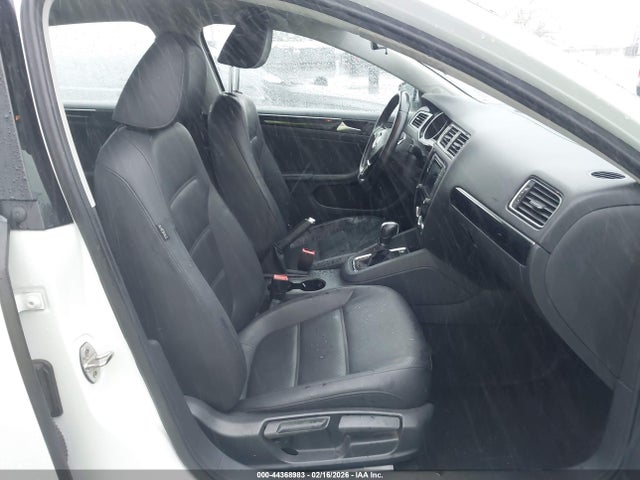 3VWL17AJ0GM220558 Volkswagen Jetta 1.8t Sel