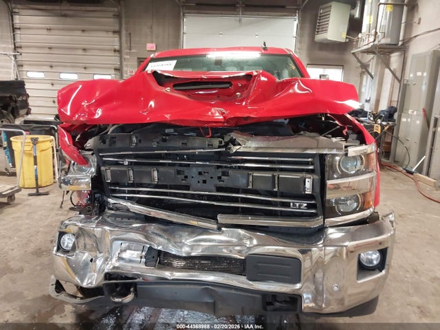 44368988 :رقم المزاد ، 1GC2CWEY4HZ288002 vin ، 2017 Chevrolet Silverado 2500hd Ltz مزاد بيع
