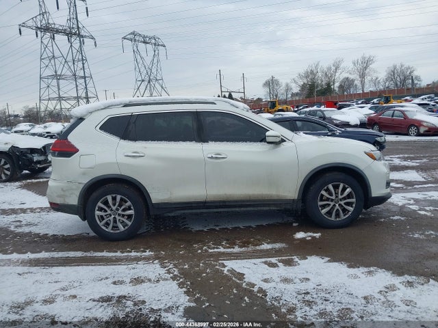 Продажа на аукционе авто 2018 Nissan Rogue Sv, vin: KNMAT2MV4JP602339, номер лота: 44368997