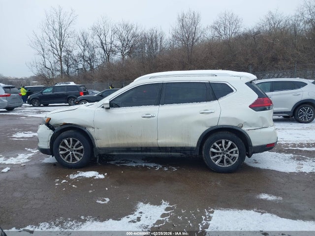 Продажа на аукционе авто 2018 Nissan Rogue Sv, vin: KNMAT2MV4JP602339, номер лота: 44368997