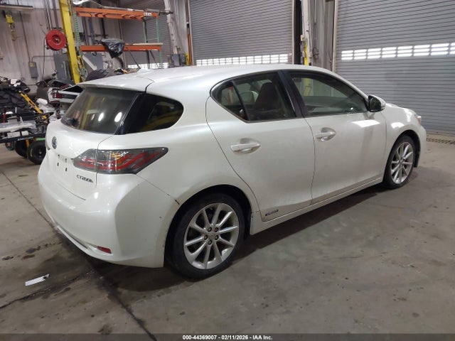 2013 LEXUS CT 200H JTHKD5BHXD2171005 Photo 3