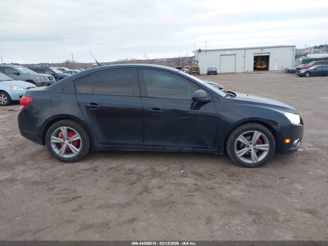 1G1PA5SH6E7475025 Chevrolet Cruze Ls Auto