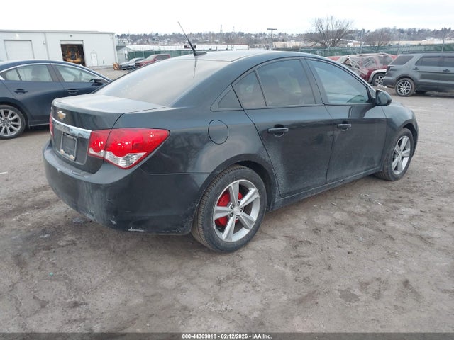 1G1PA5SH6E7475025 Chevrolet Cruze Ls Auto