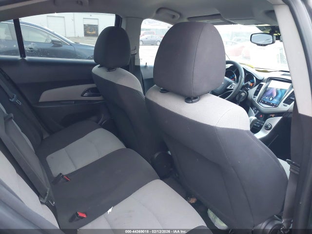 1G1PA5SH6E7475025 Chevrolet Cruze Ls Auto