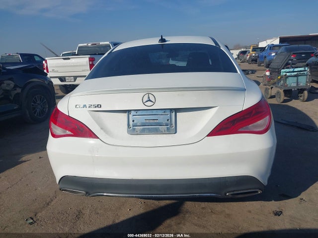 Продаж на аукціоні авто 2018 Mercedes-benz Cla 250, vin: WDDSJ4EB8JN644671, номер лоту: 44369032