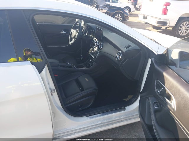 Продаж на аукціоні авто 2018 Mercedes-benz Cla 250, vin: WDDSJ4EB8JN644671, номер лоту: 44369032