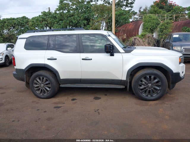Toyota Land Cruiser 2025 JTEABFAJ9S5013923 Image 13
