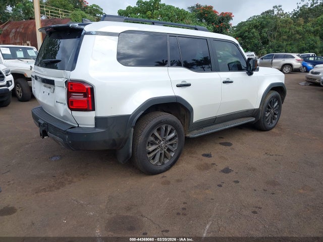 Toyota Land Cruiser 2025 JTEABFAJ9S5013923 Image 4