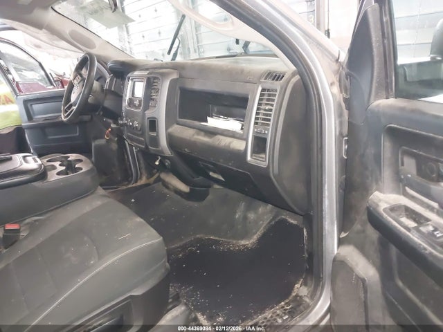 Продажа на аукционе авто 2022 Ram 1500 Classic Tradesman  4x4 6'4 Box, vin: 1C6RR7FG2NS199517, номер лота: 44369084