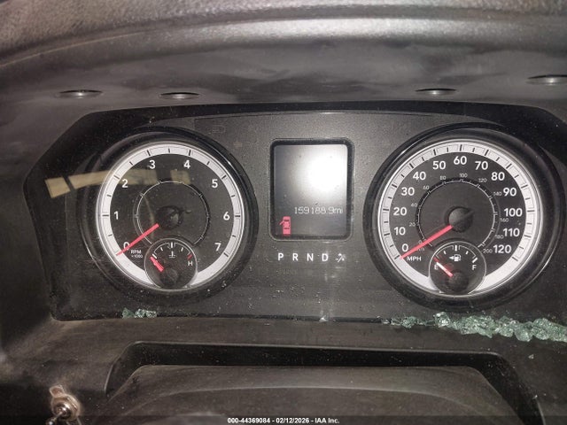 Продажа на аукционе авто 2022 Ram 1500 Classic Tradesman  4x4 6'4 Box, vin: 1C6RR7FG2NS199517, номер лота: 44369084