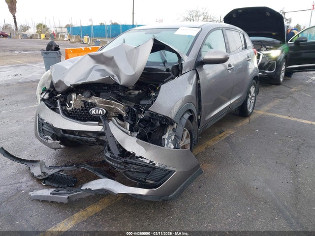 KIA Sportage Lx 2014 KNDPB3AC6E7602595 Image 2