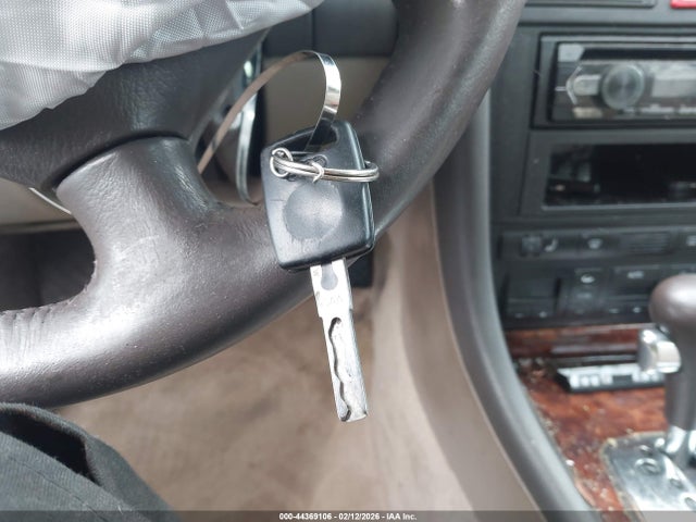 2001 AUDI A6 WAUEH64B41N140132 Photo 10