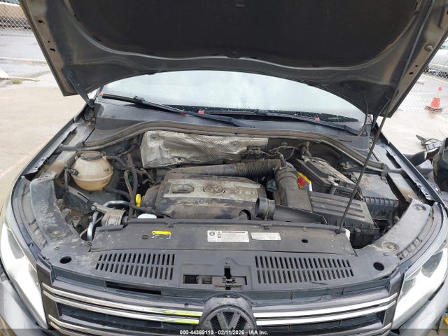 WVGAV7AX8HK051087 Volkswagen Tiguan 2.0t/2.0t S