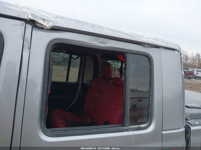 1C6HJTFG5LL138360 Jeep Gladiator Overland 4x4