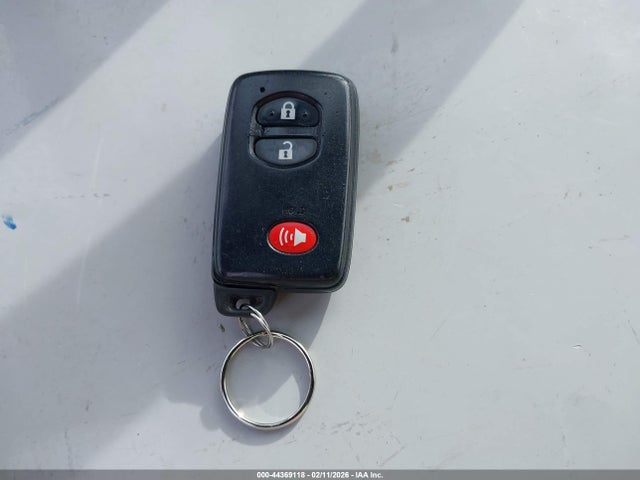 Toyota Prius Two 2015 JTDKN3DU4F1910116 Image 11