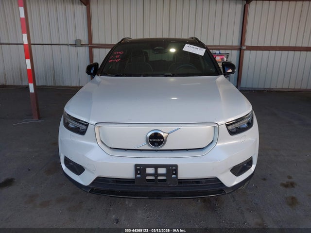 YV4ED3UB3N2700319 Volvo Xc40 Recharge Pure Electric P8 Twin Ultimate