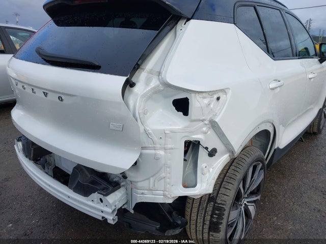 YV4ED3UB3N2700319 Volvo Xc40 Recharge Pure Electric P8 Twin Ultimate