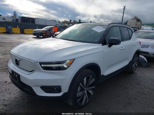 YV4ED3UB3N2700319 Volvo Xc40 Recharge Pure Electric P8 Twin Ultimate