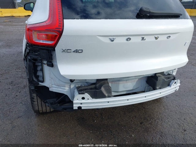 YV4ED3UB3N2700319 Volvo Xc40 Recharge Pure Electric P8 Twin Ultimate