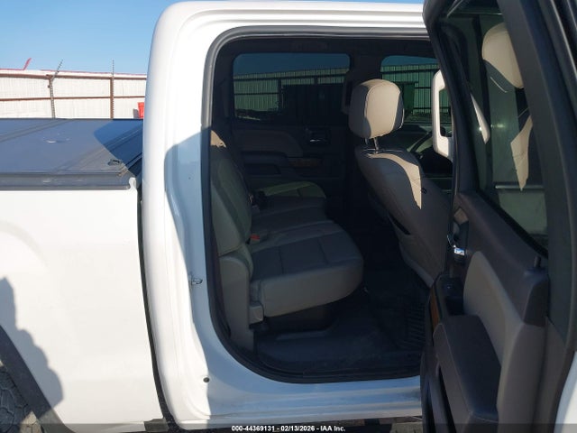 44369131 :رقم المزاد ، 3GTU2NEC8JG611922 vin ، 2018 Gmc Sierra 1500 Slt مزاد بيع