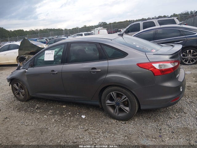 Ford FOCUS SE 2014 1FADP3F2XEL275071 Image 14