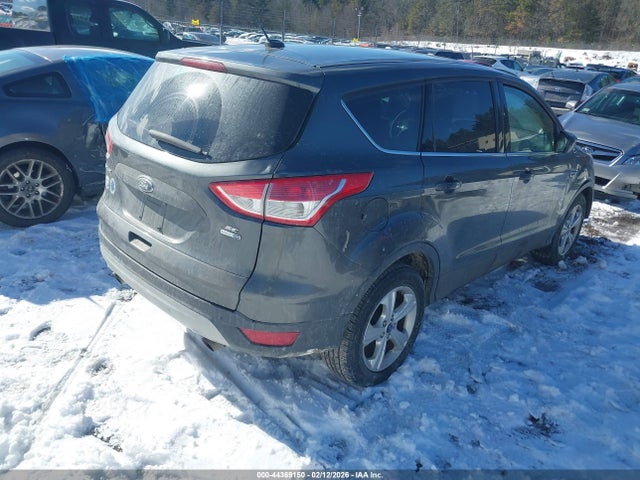 1FMCU9GX4GUC13220 Ford ESCAPE SE