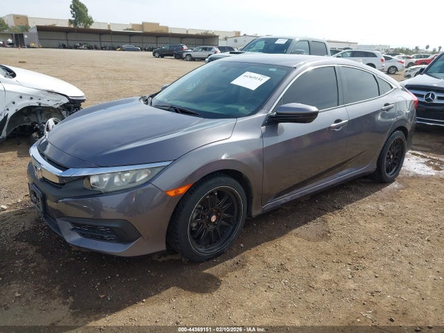 Honda Civic Lx 2018 2HGFC2F59JH555642 Image 2