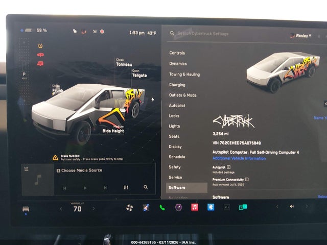 44369195 :رقم المزاد ، 7G2CEHED7SA075849 vin ، 2025 Tesla Cybertruck All-wheel Drive مزاد بيع