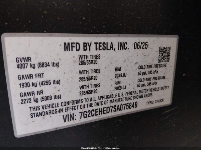 44369195 :رقم المزاد ، 7G2CEHED7SA075849 vin ، 2025 Tesla Cybertruck All-wheel Drive مزاد بيع