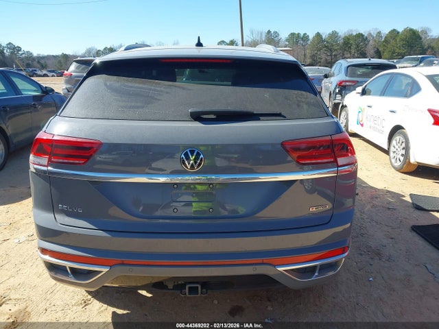 44369202 :رقم المزاد ، 1V2FE2CA0NC216284 vin ، 2022 Volkswagen Atlas Cross Sport 3.6l V6 Sel Premium R-line مزاد بيع