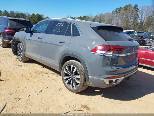 44369202 :رقم المزاد ، 1V2FE2CA0NC216284 vin ، 2022 Volkswagen Atlas Cross Sport 3.6l V6 Sel Premium R-line مزاد بيع